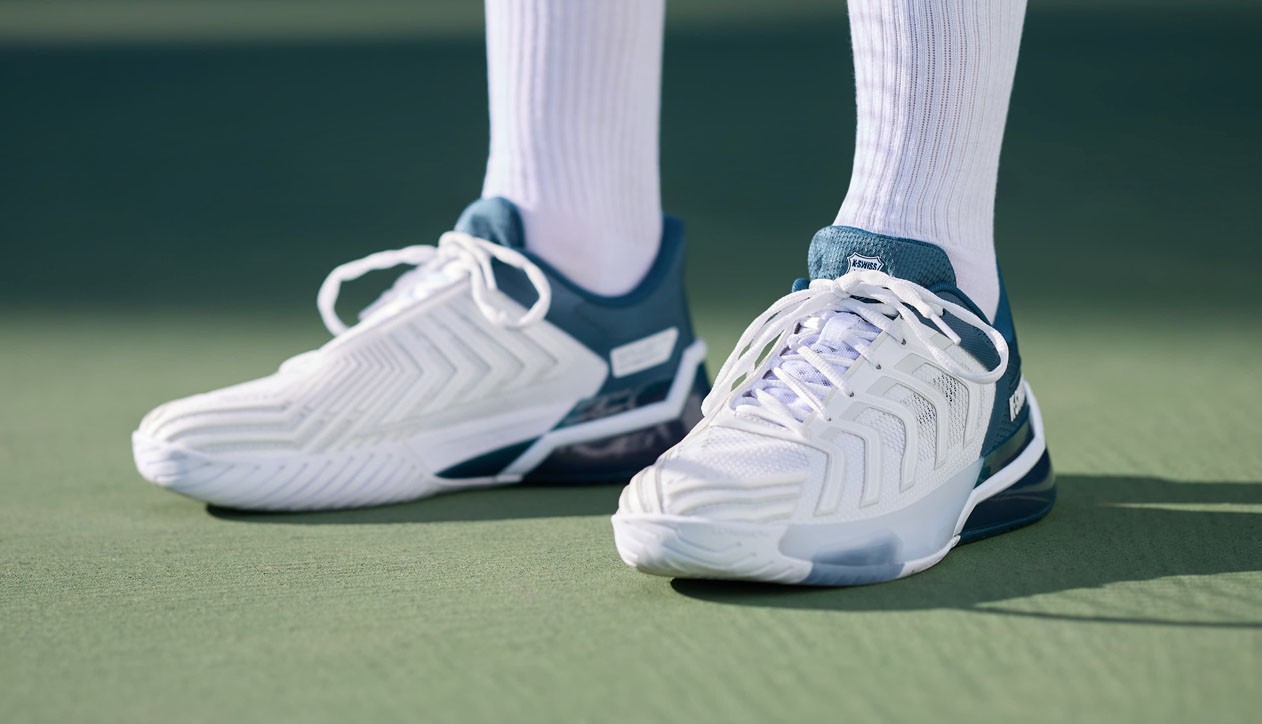 K-Swiss Ultrashot 4: De tennisschoen voor kracht en stabiliteit